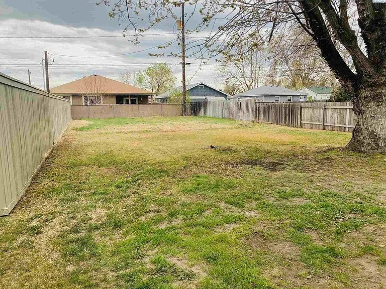 344 Sanford Ave — Photo 14