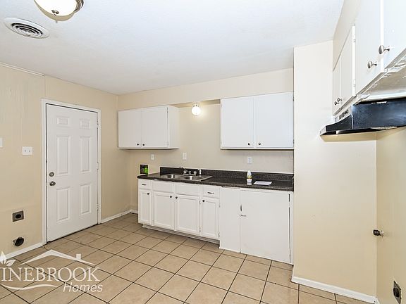 5th image of 1200 Western Park Dr
