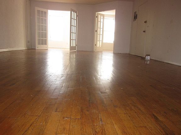 4th image of 109 Broadway #4P