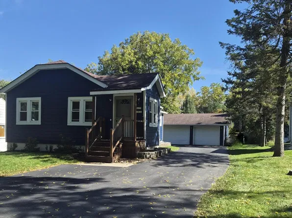 W277N2836 Chicago AVENUE, Pewaukee, WI 53072