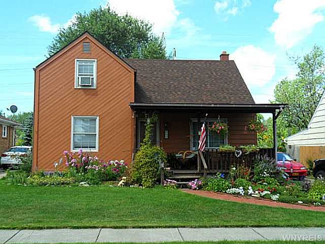 1st image of 60 Yvonne Ave