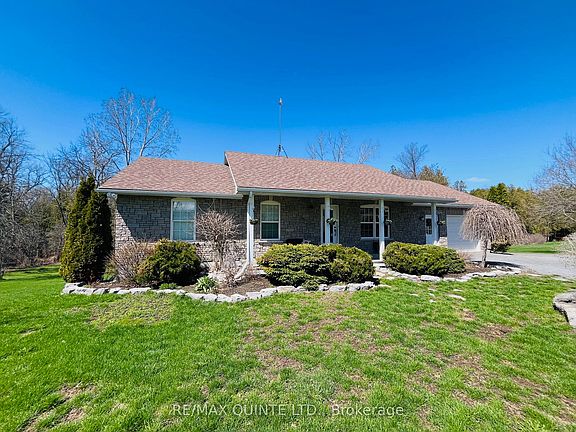 2nd image of 847 Thrasher Rd