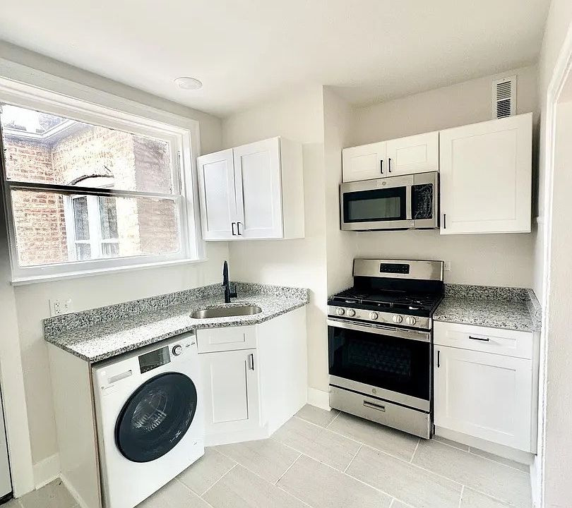 1st image of 3701 W Division St Unit 2