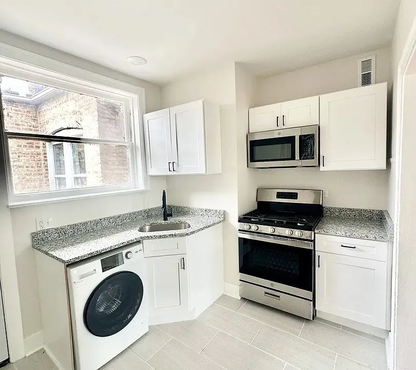 3701 W Division St #2