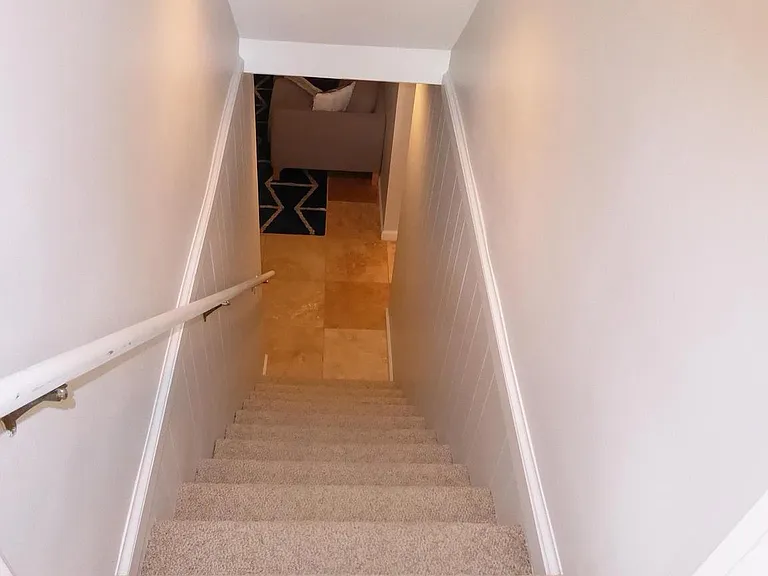 323 S Adams St — Photo 27