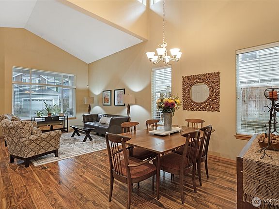 4th image of 115 170th Street SE