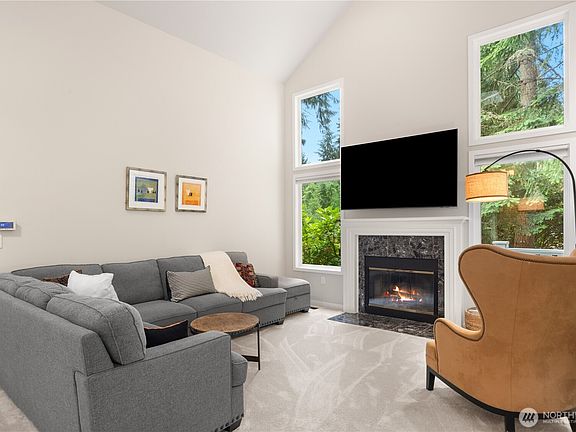 3rd image of 10 S Chandler Court #B