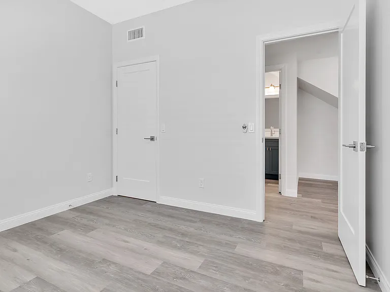 5737 Campanile Way — Photo 7