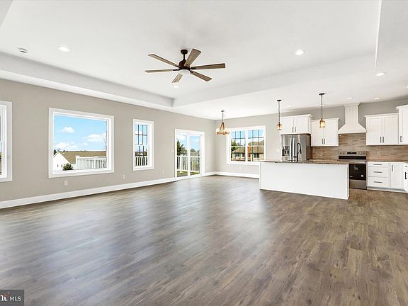 2nd image of 6303 Sawgrass Ct