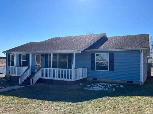 12 Peace Cir, Waynesboro, VA 22980