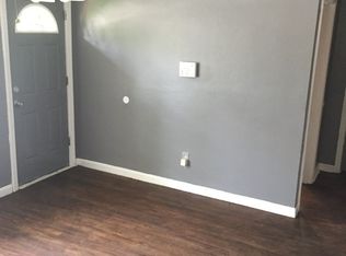 650 Robert Ave, Ferguson, MO 63135