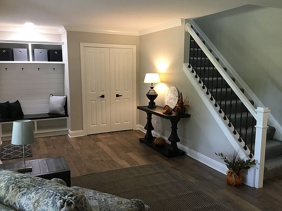 4th image of 5153 Coldbrook Dr