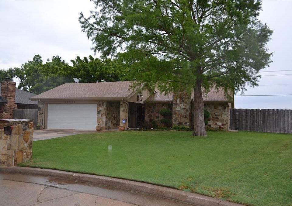 1st image of 10008 Albert Ln