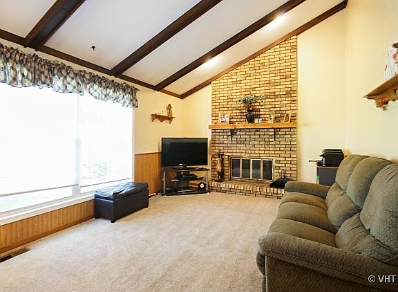 5th image of 719 Leslie Ln