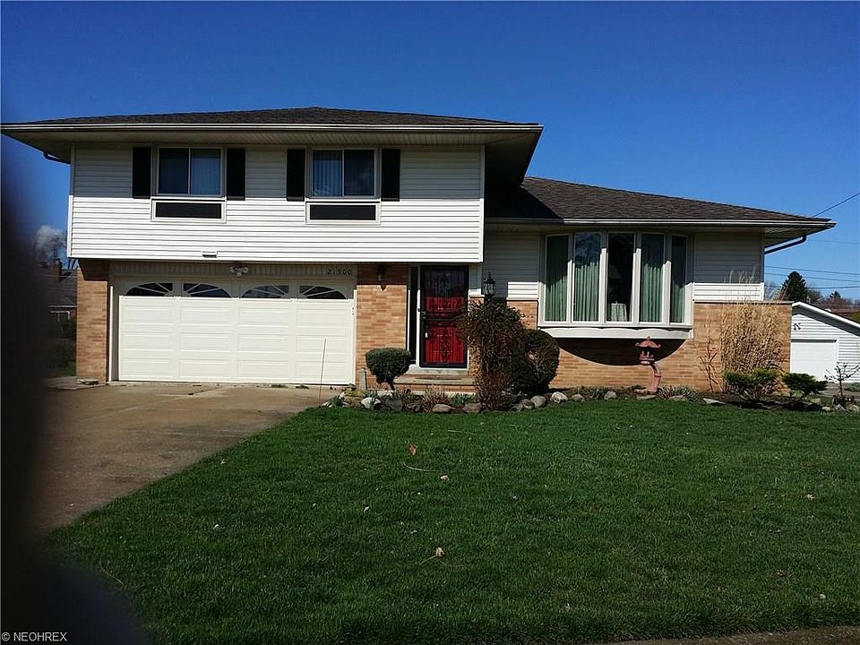 1st image of 21900 Overlook Dr
