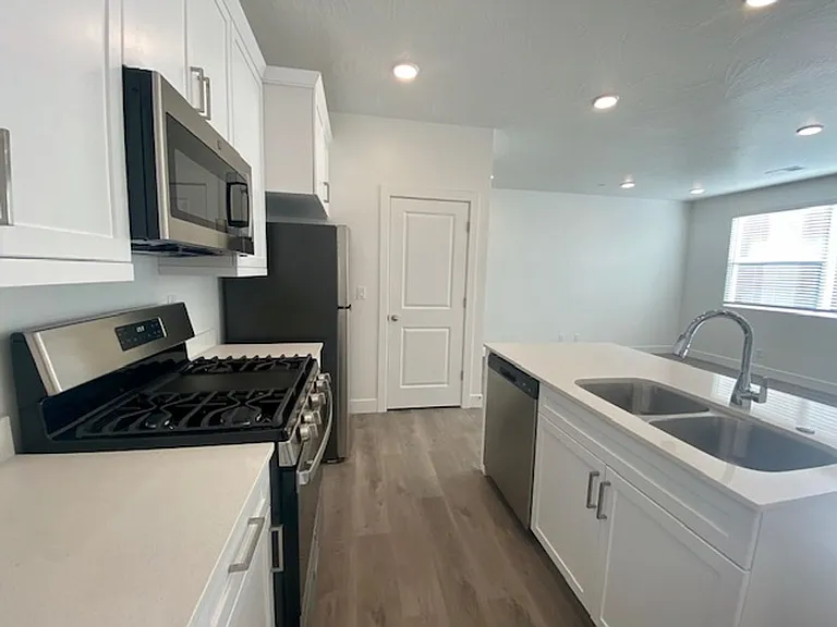 5801 S Garnet Dr #1204 — Photo 11