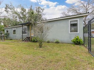 9911 Maggie St, Gibsonton, FL 33534