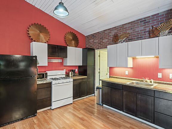 4th image of 3255 N Mars Ave #2