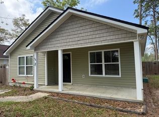 36 Navajo Trl, Crawfordville, FL 32327