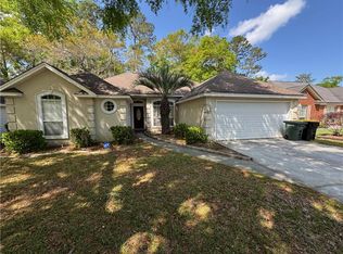 121 Oak Pointe Trl, Savannah, GA 31419