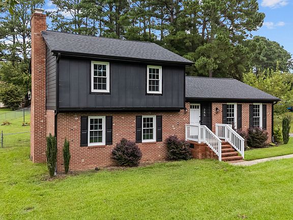2nd image of 285 Regency Dr