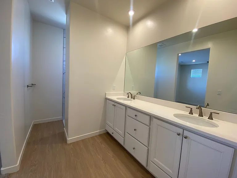 767 W Scarlet Hill Dr — Photo 40