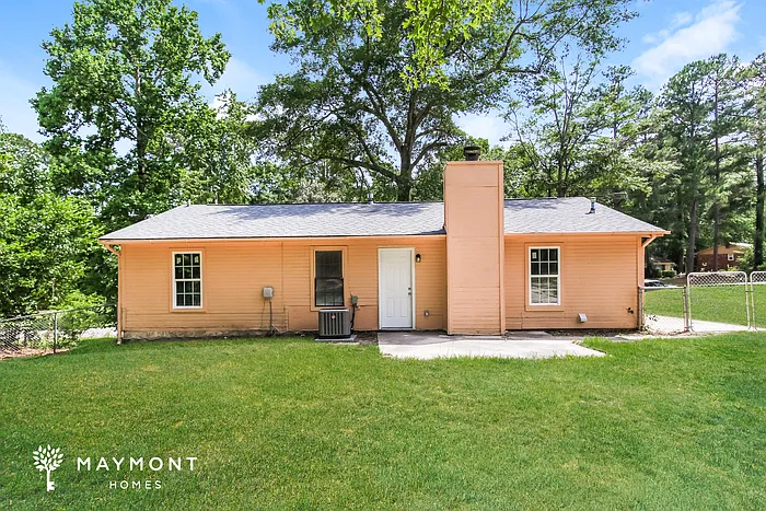 3511 Windermere Dr — Photo 12