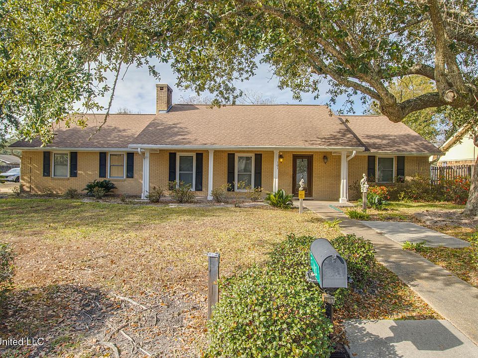 1st image of 101 McGuire Dr