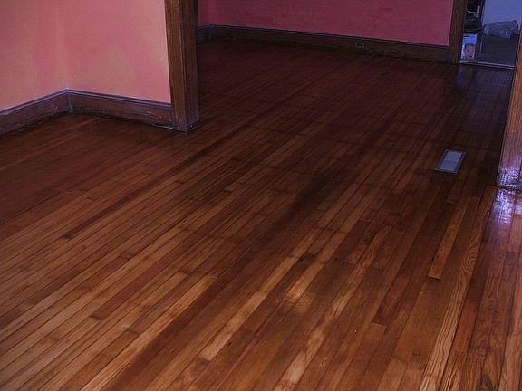 LR&DR heart pine floors