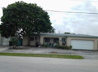 3126 NW 39th St, Lauderdale Lakes, FL 33309