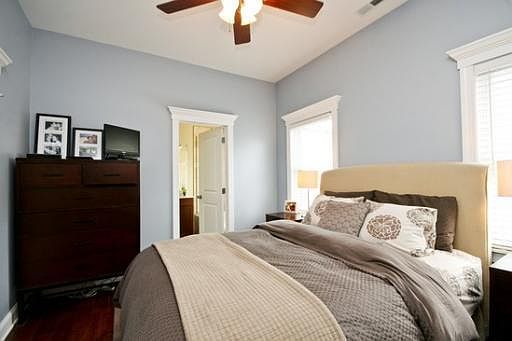 4th image of 1515 N Artesian Ave #2