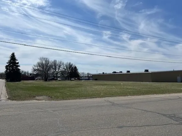 Ironwood Ave NW, Wadena, MN 56482