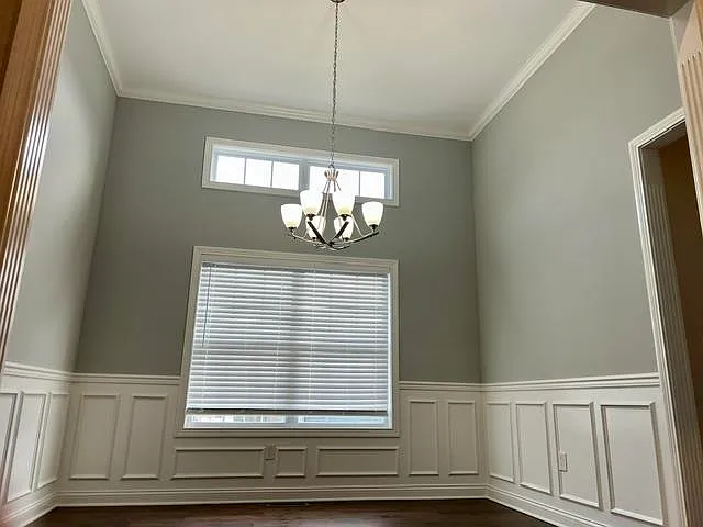 237 Ford Ave — Photo 3