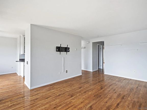 4th image of 6226 Caminito Andreta