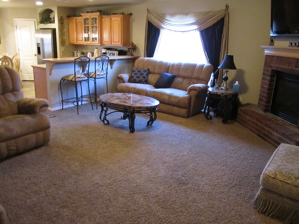 2nd image of 9706 N 102nd Ave E