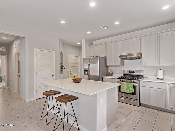 2nd image of 8771 N Ash Grove Ct