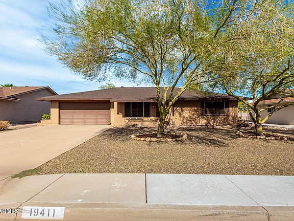 2nd image of 19411 N 133RD Avenue