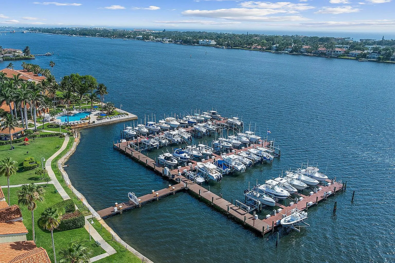 103 Yacht Club Way — Photo 4