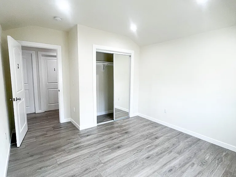 4817 S Gramercy Pl #4 — Photo 11