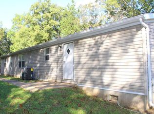 3736 Happy Valley Dr, Festus, MO 63028