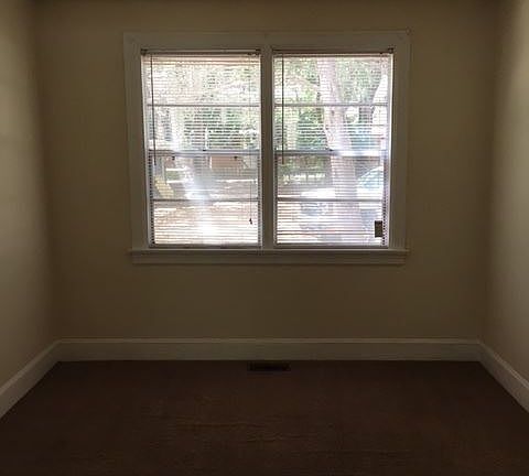 2nd image of 1614 Williams St APT B
