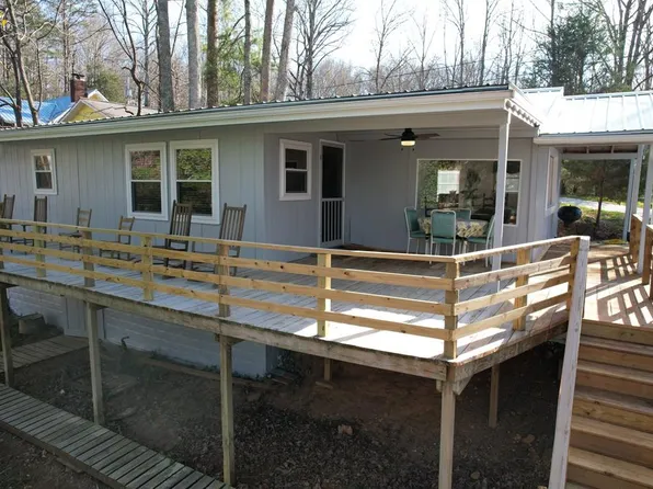 78 Geneva Cir, Franklin, NC 28734