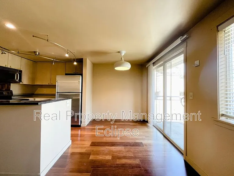 8244 126th Ave NE #B301 — Photo 12