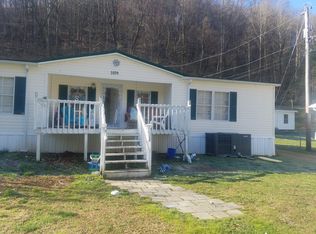 5129 N Fork Rd, Chapmanville, WV 25508