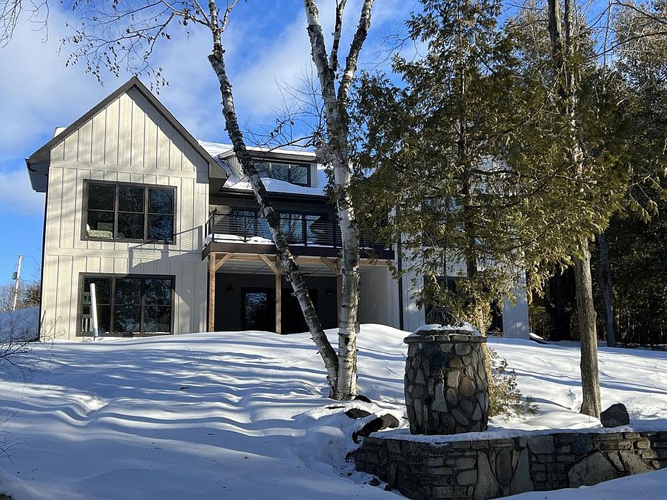 1st image of 10617 Cove Ln #8