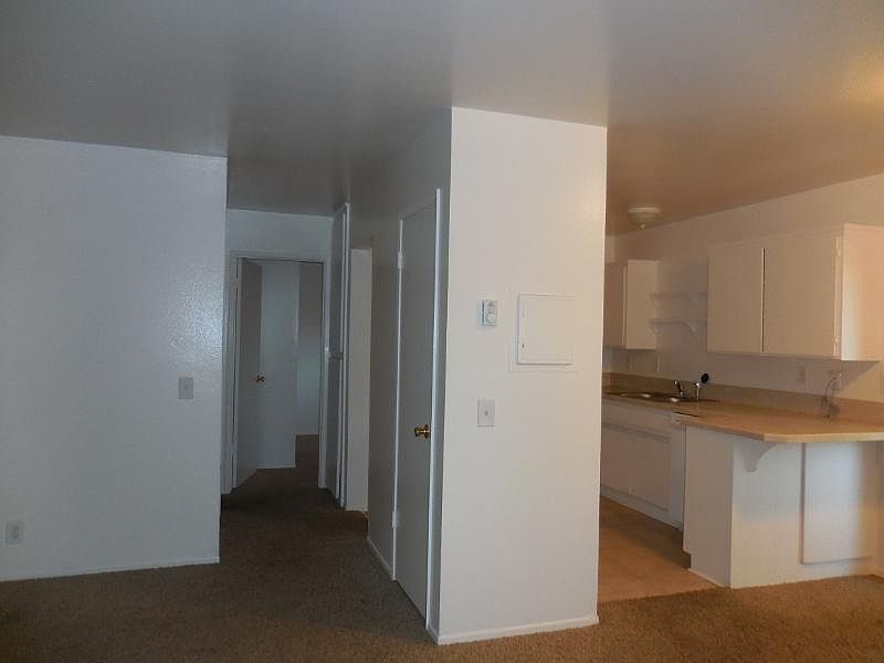 2nd image of 160 Camino De Vida APT B
