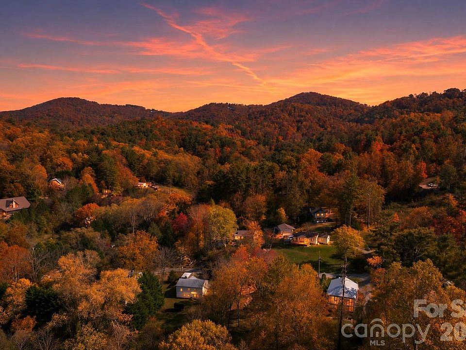 1st image of 13 Bassett Rd