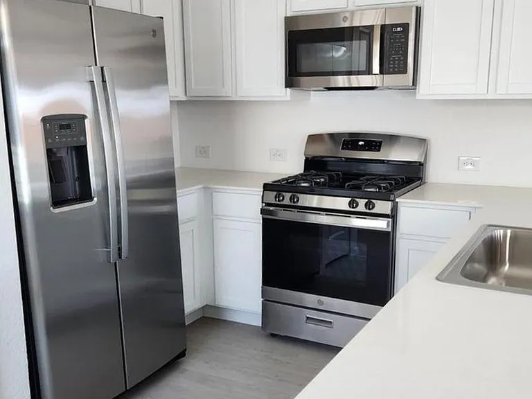 7625 Aston Peak — Photo 3
