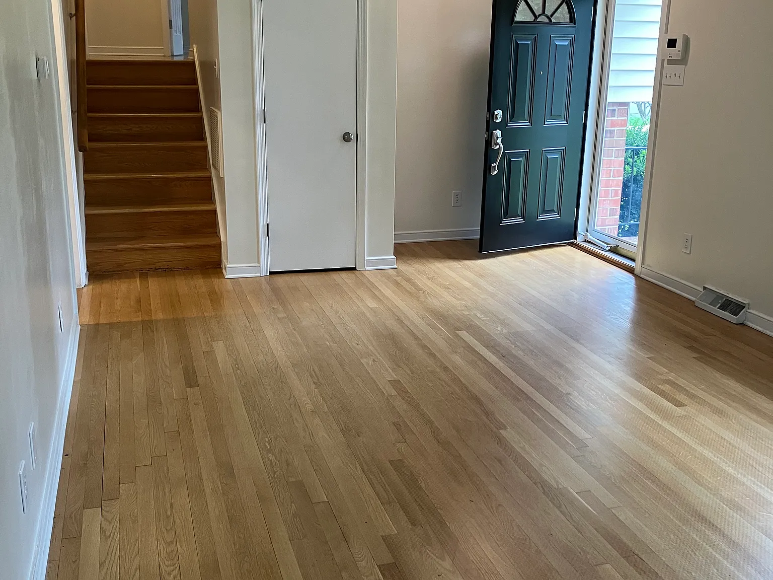 4 bed, 1751 sqft, $2,900 — Photo 3