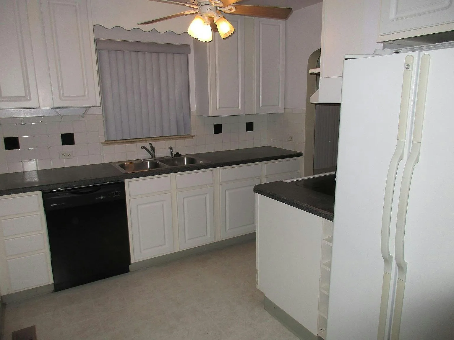 4702 West 36th Avenue — Photo 2